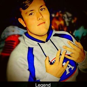 Meet your Posher, Tyler